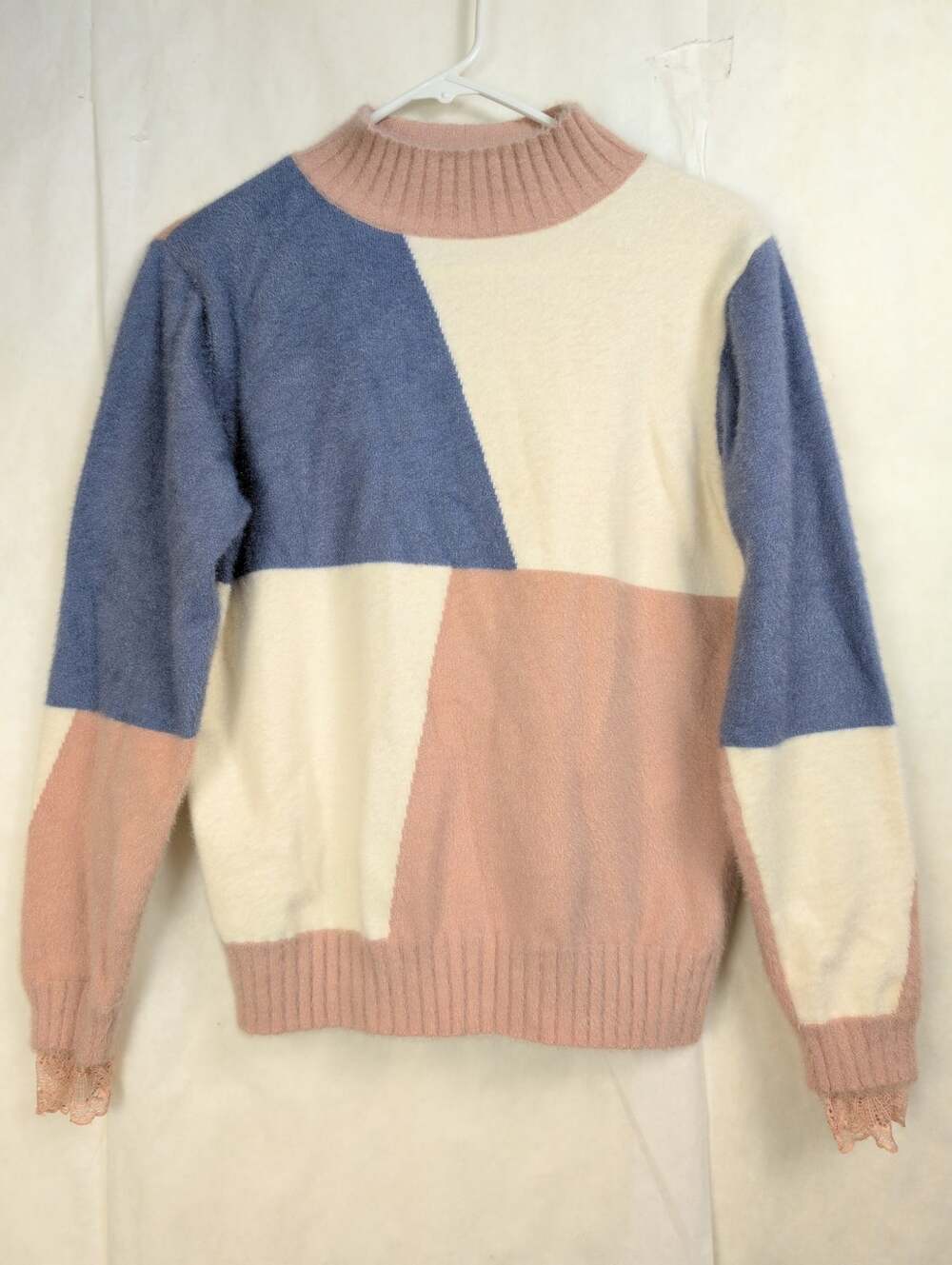 Ruco Ruco color block lace cuff sweater Size M Pink Soft Cozycore Korean Retro
